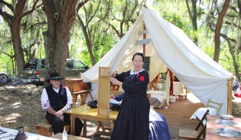 Nurse reenactor describes the medical practices of the day