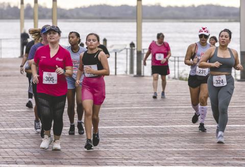 Kissimmee 5K Photos by Taylor McFee