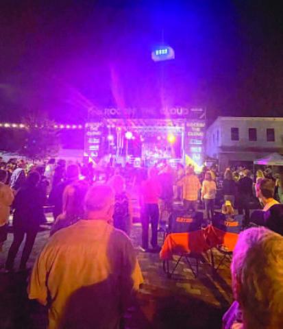 Rockin’ the Cloud will ring in 2023, just like it welcomed 2022, in downtown St. Cloud. PHOTO/KELLY TRACE